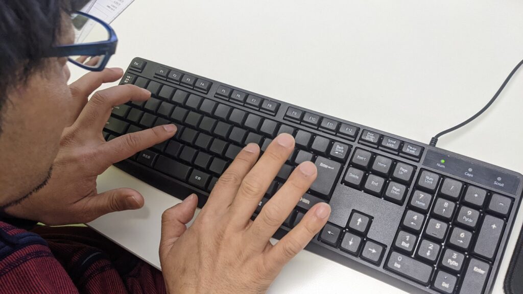 印字なしキーボード